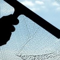 iStock 000002282120XSmall 200x200 Window Cleaning   Interior and Exterior
