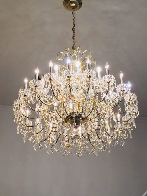 crystal chandelier cleaned by A Glass Act